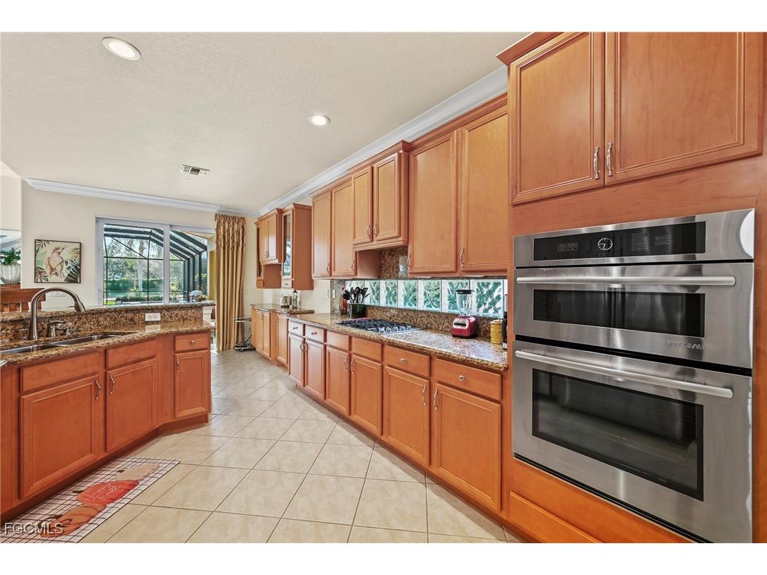 8847 Largo Mar Drive Estero FL 33967 2025015319 image15