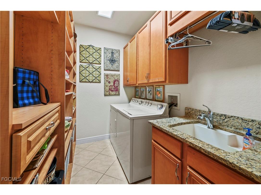 8847 Largo Mar Drive Estero FL 33967 2025015319 image25