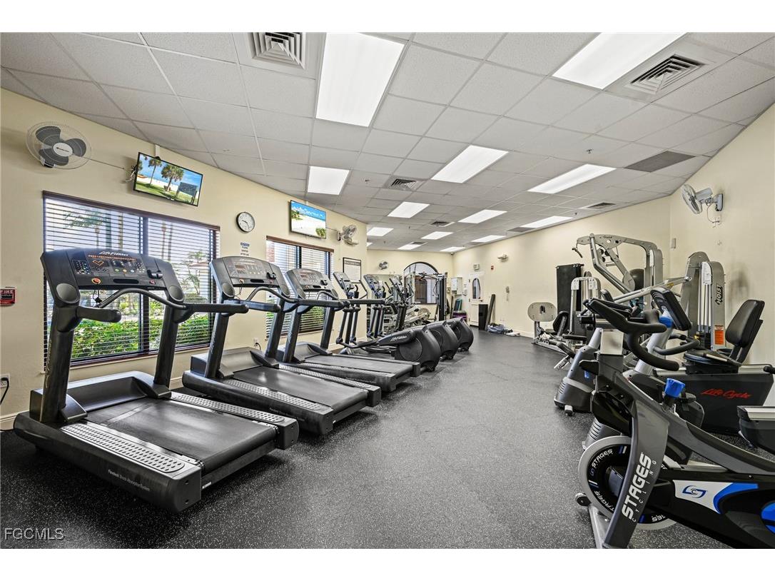 8847 Largo Mar Drive Estero FL 33967 2025015319 image37