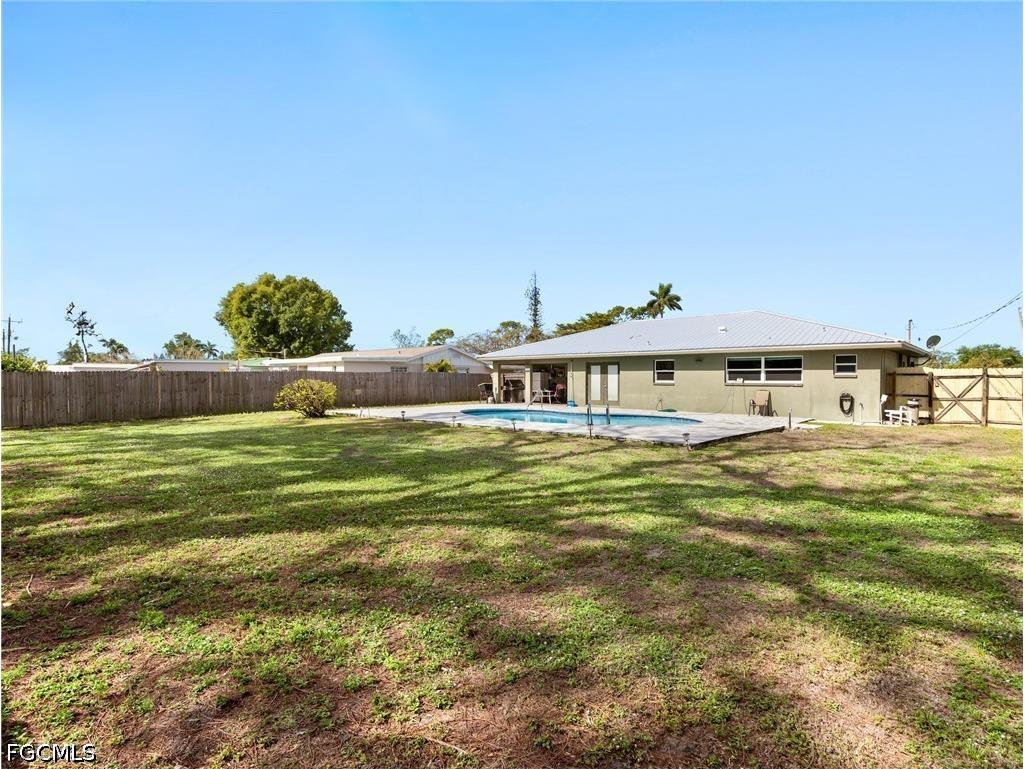 8848 Fordham Street Fort Myers FL 33907 2026013553 image26