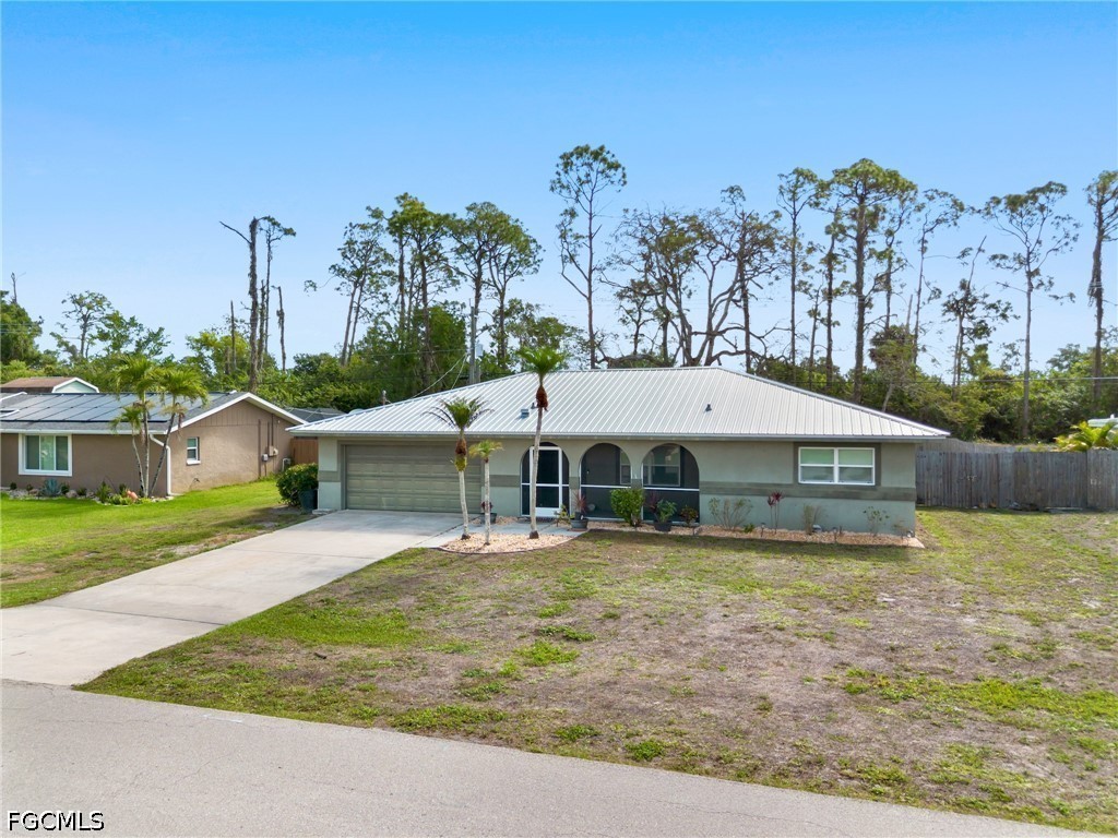 8848 Fordham Street Fort Myers FL 33907 2026013553 image27