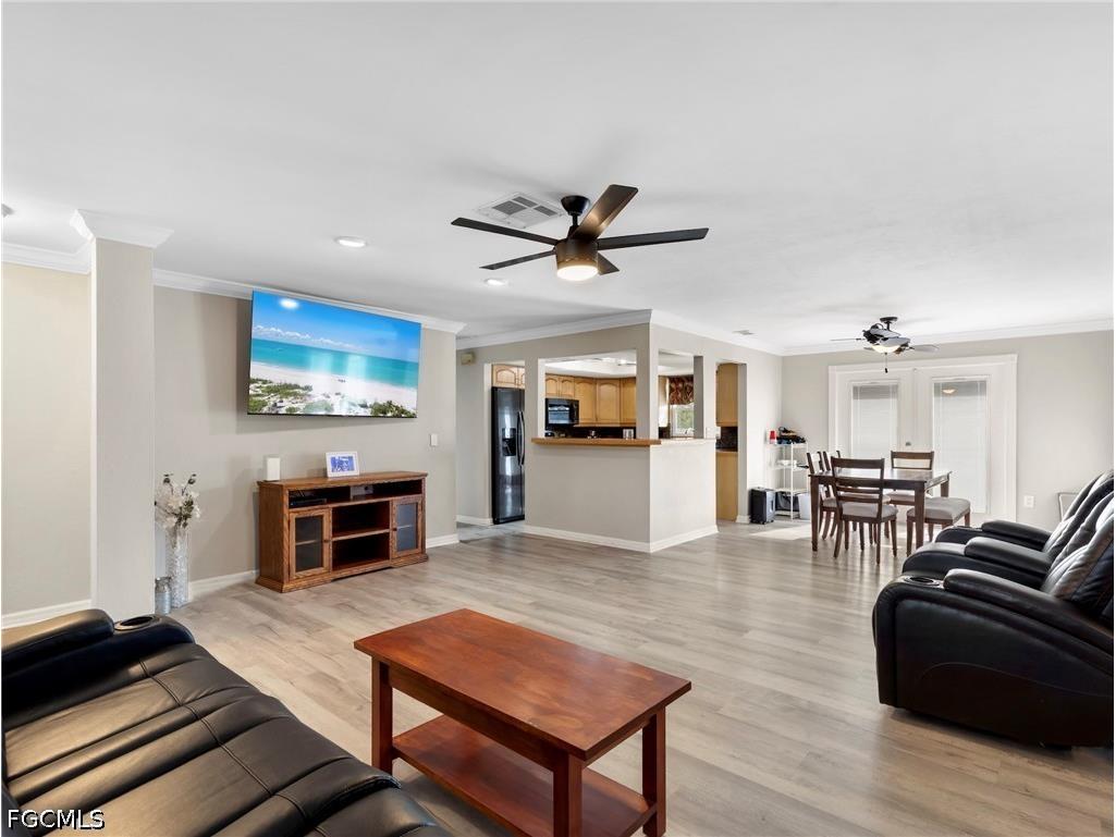 8848 Fordham Street Fort Myers FL 33907 2026013553 image7