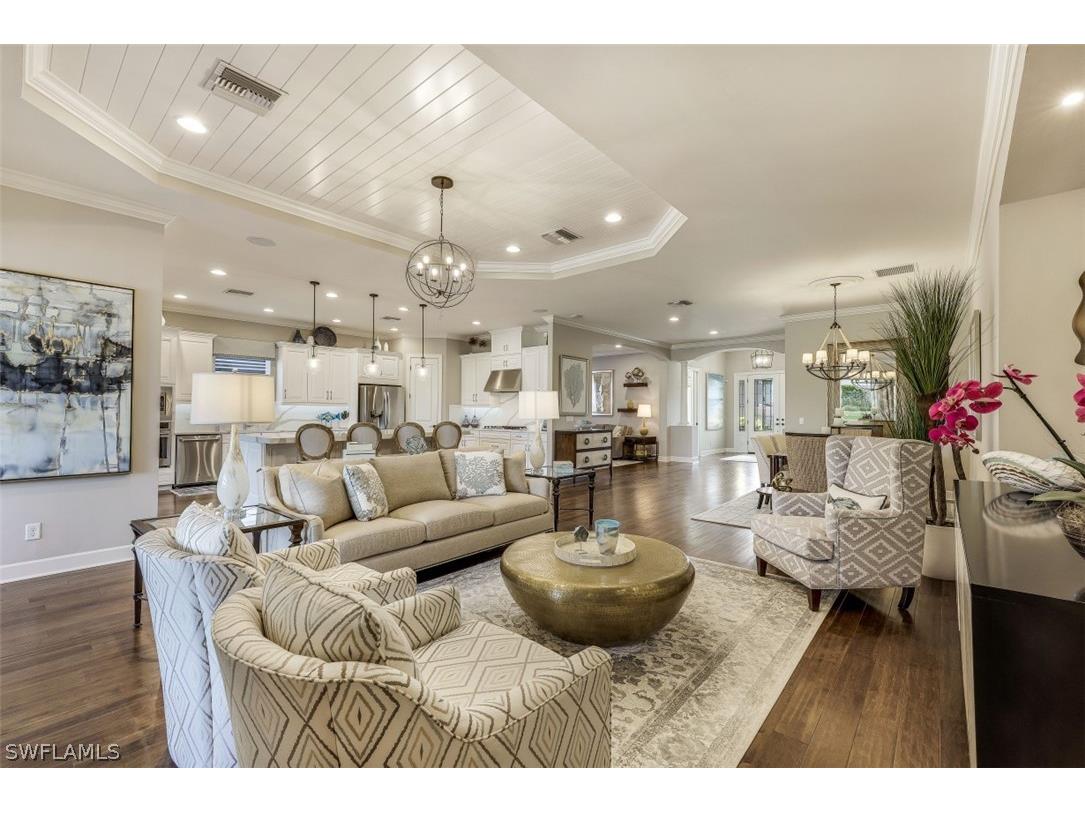 8848 Savona Court Naples FL 34119 223004763 image1