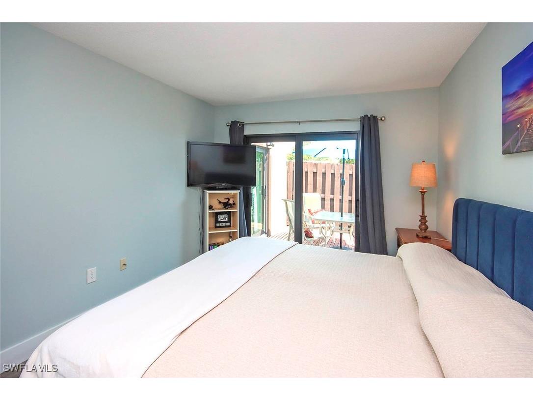 8849 Somerset Boulevard Fort Myers FL 33919 225059121 image16