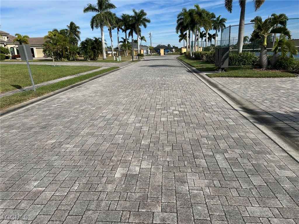 885 W Cape Estates Circle Cape Coral FL 33993 2025020016 image12