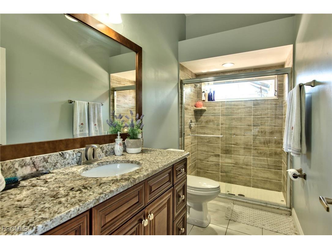 8850 Creek Run Drive Bonita Springs FL 34135 2025011640 image13