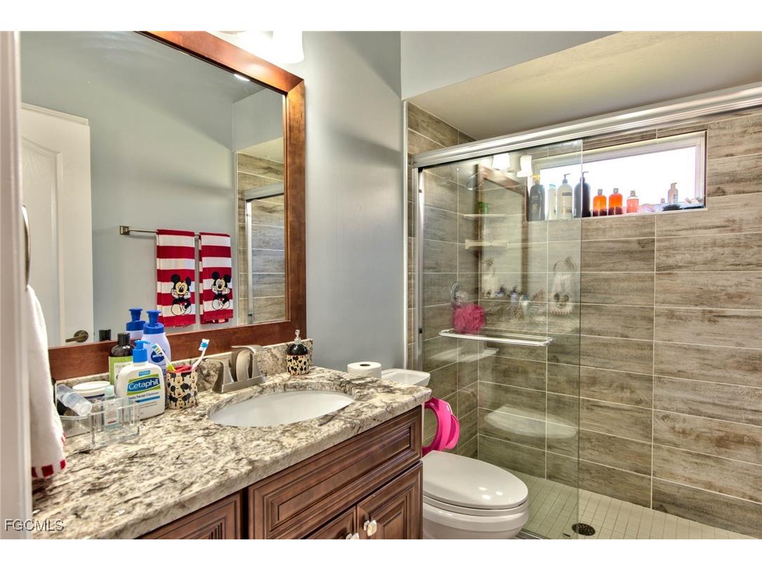 8850 Creek Run Drive Bonita Springs FL 34135 2025011640 image14