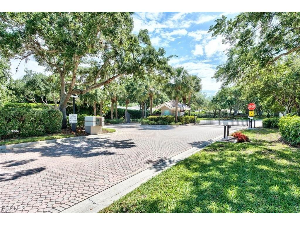 8850 Creek Run Drive Bonita Springs FL 34135 2025011640 image19