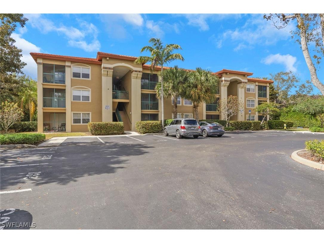 8851 Colonnades Court W #131 Bonita Springs FL 34135 226007361 image4