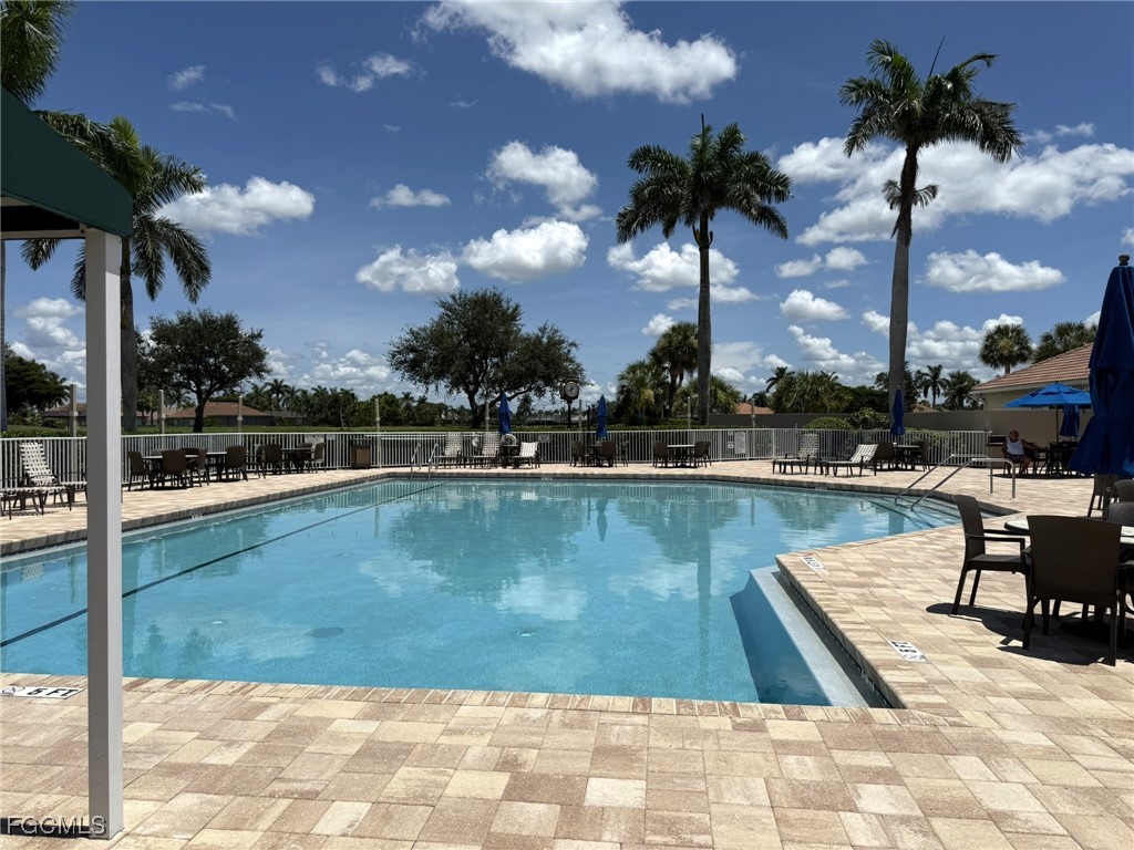 8853 Middlebrook Drive Fort Myers FL 33908 2025007189 image2