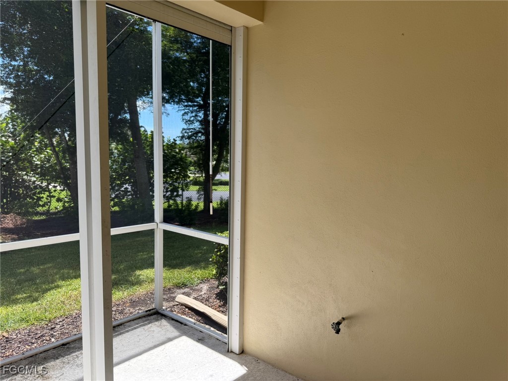 8853 Middlebrook Drive Fort Myers FL 33908 2025007189 image21