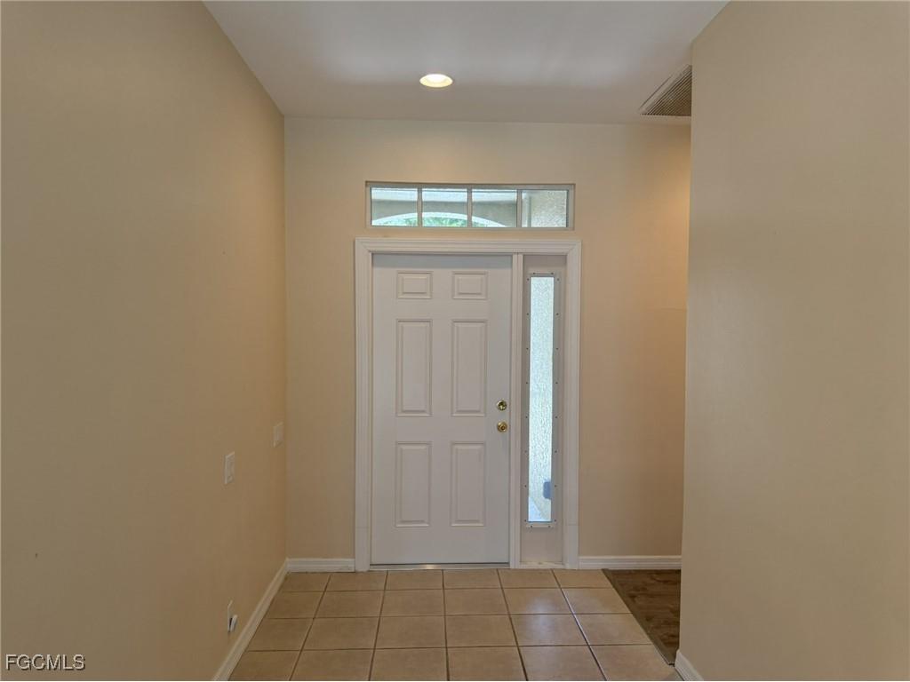 8853 Middlebrook Drive Fort Myers FL 33908 2025007189 image25