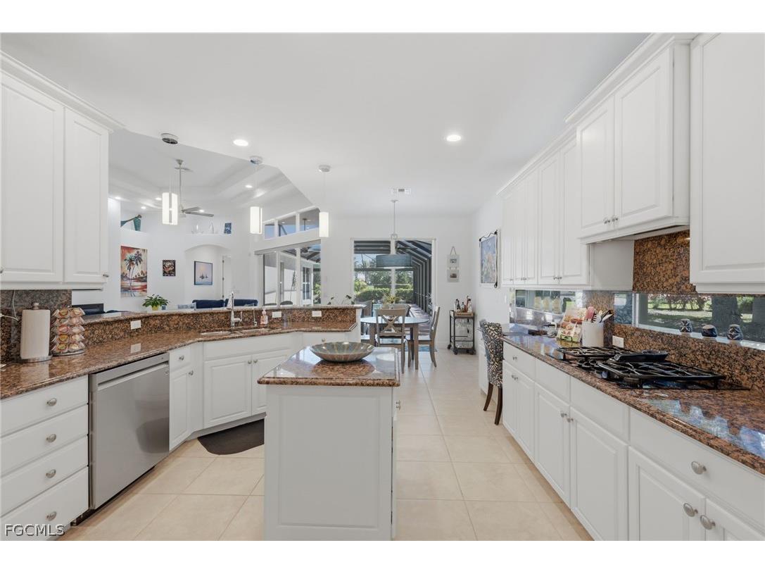 8855 Largo Mar Drive Estero FL 33967 2026007135 image10