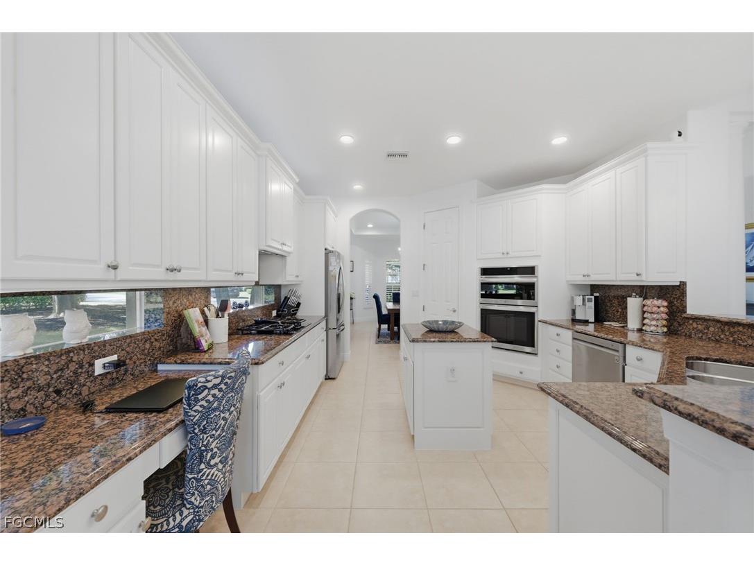 8855 Largo Mar Drive Estero FL 33967 2026007135 image11