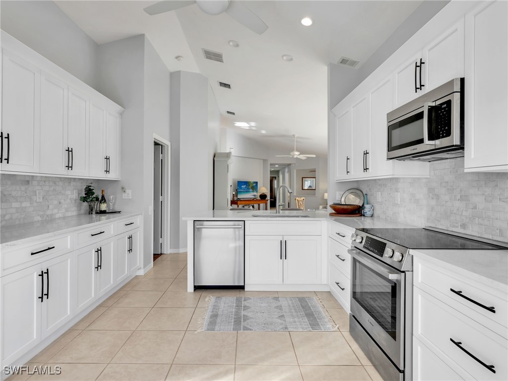 8857 Cascades Isle Boulevard Estero FL 33928 226003306 image3