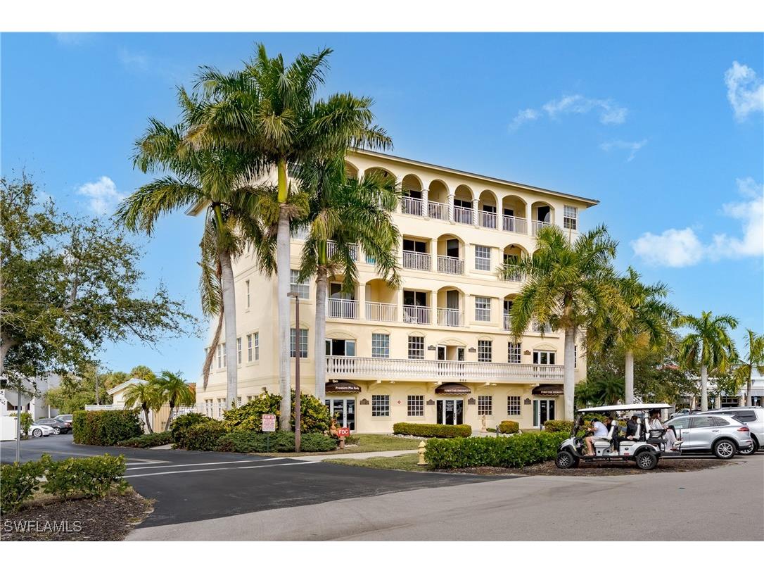 886 Park Avenue #402 Marco Island FL 34145 226004579 image1