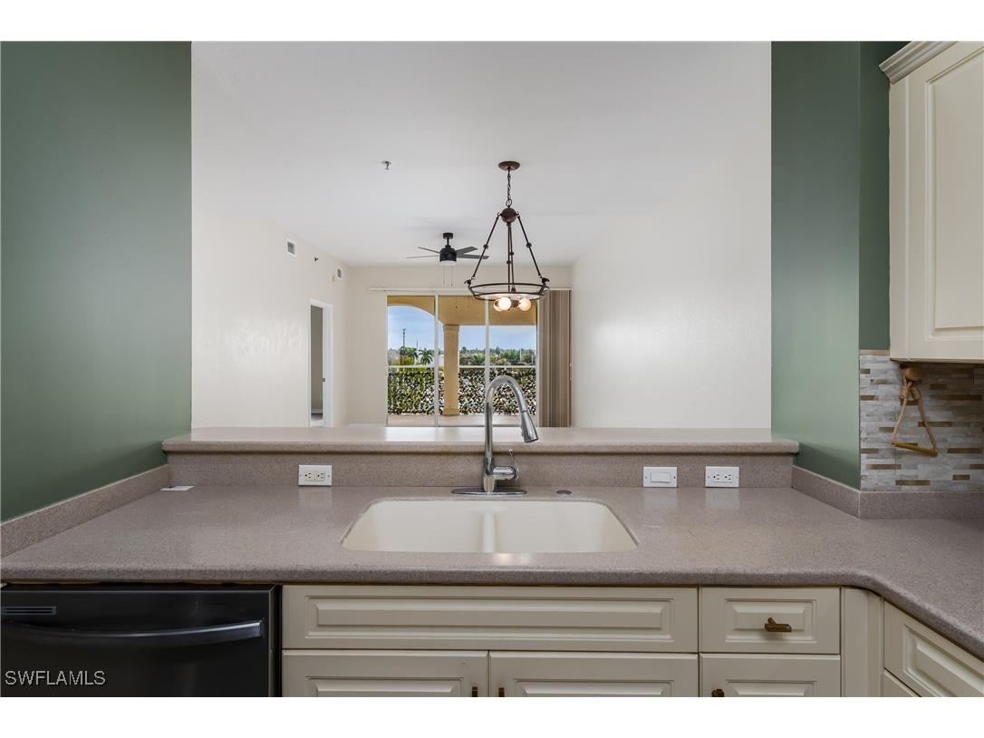 886 Park Avenue #402 Marco Island FL 34145 226004579 image10
