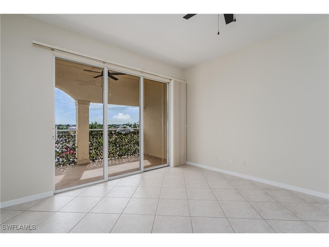 886 Park Avenue #402 Marco Island FL 34145 226004579 image22