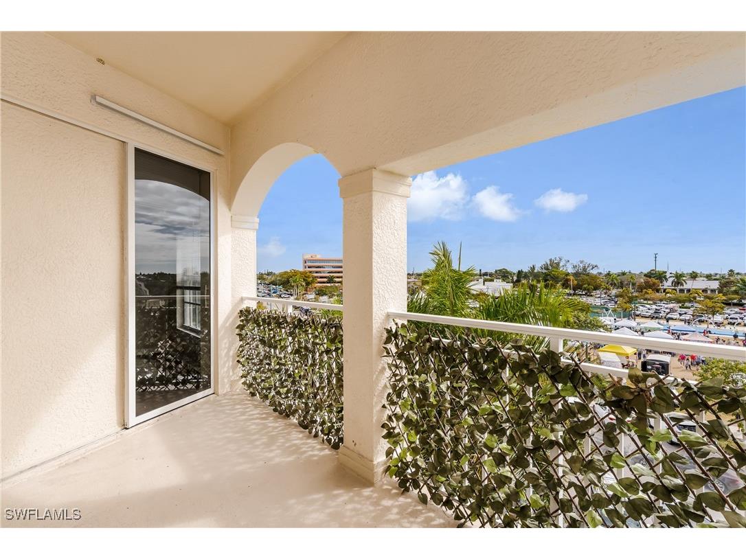 886 Park Avenue #402 Marco Island FL 34145 226004579 image24