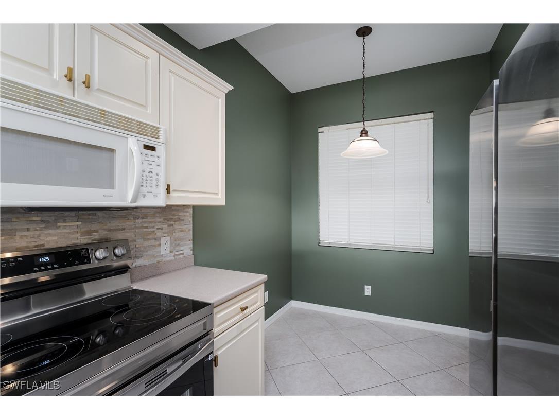 886 Park Avenue #402 Marco Island FL 34145 226004579 image9