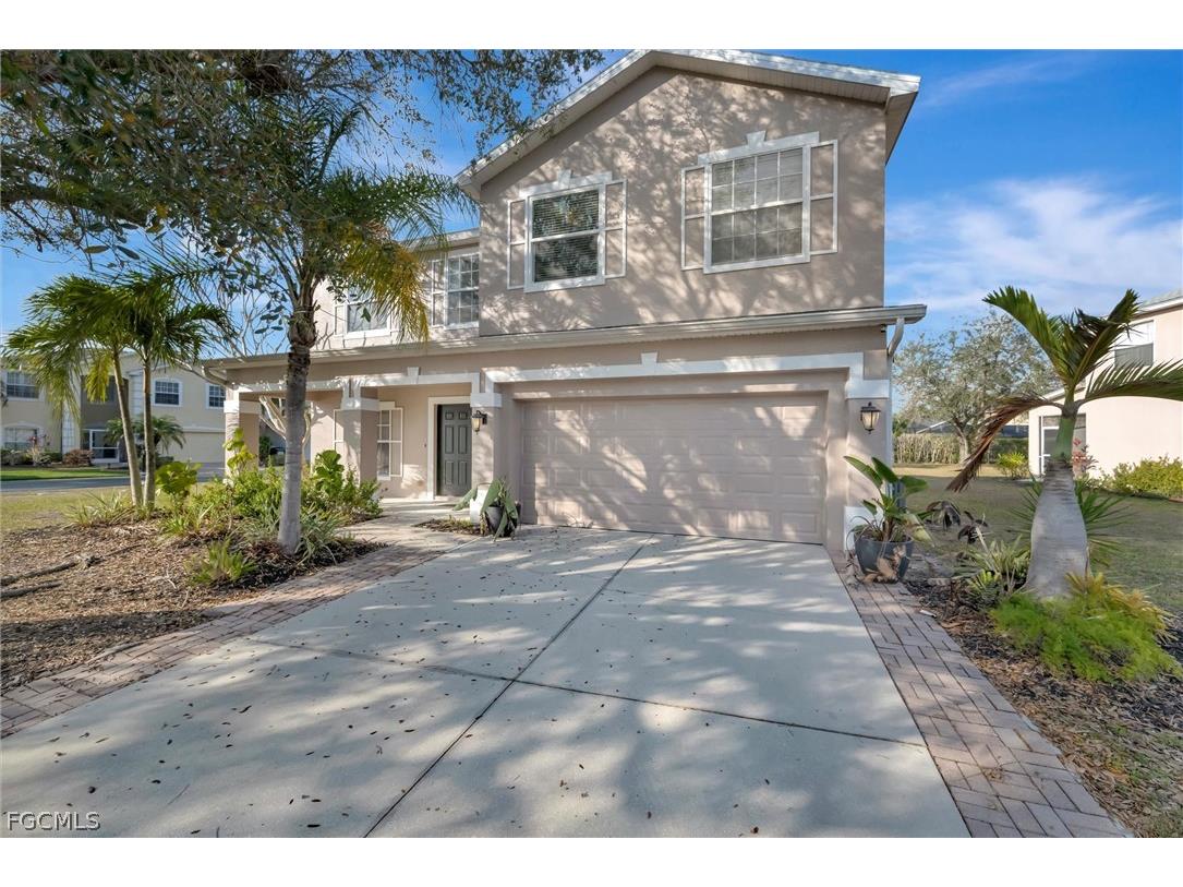 8860 Falcon Pointe Loop Fort Myers FL 33912 2025012033 image1