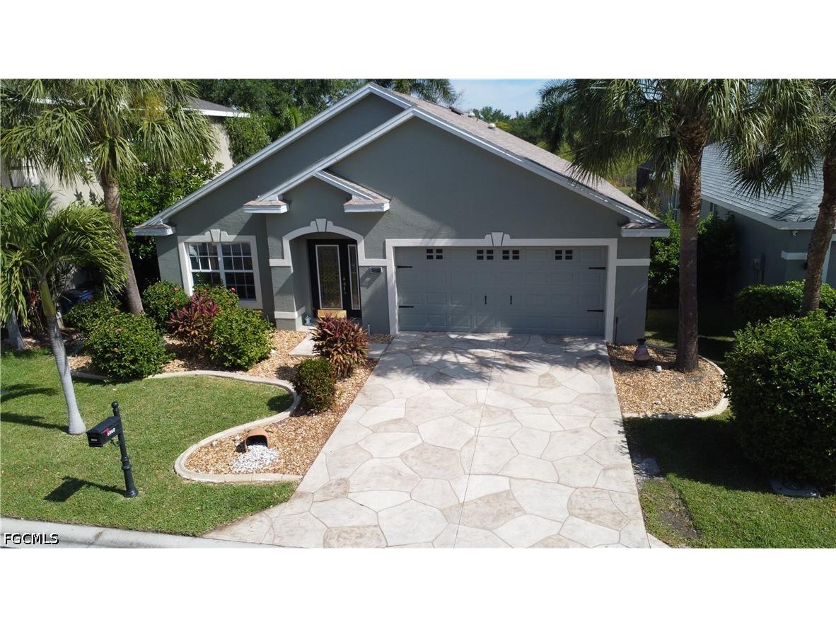 8860 Fawn Ridge Drive Fort Myers FL 33912 2026018172 image1