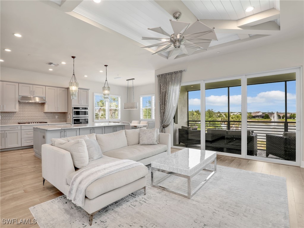 8860 Saint Lucia Drive #201 Naples FL 34114 225070393 image3