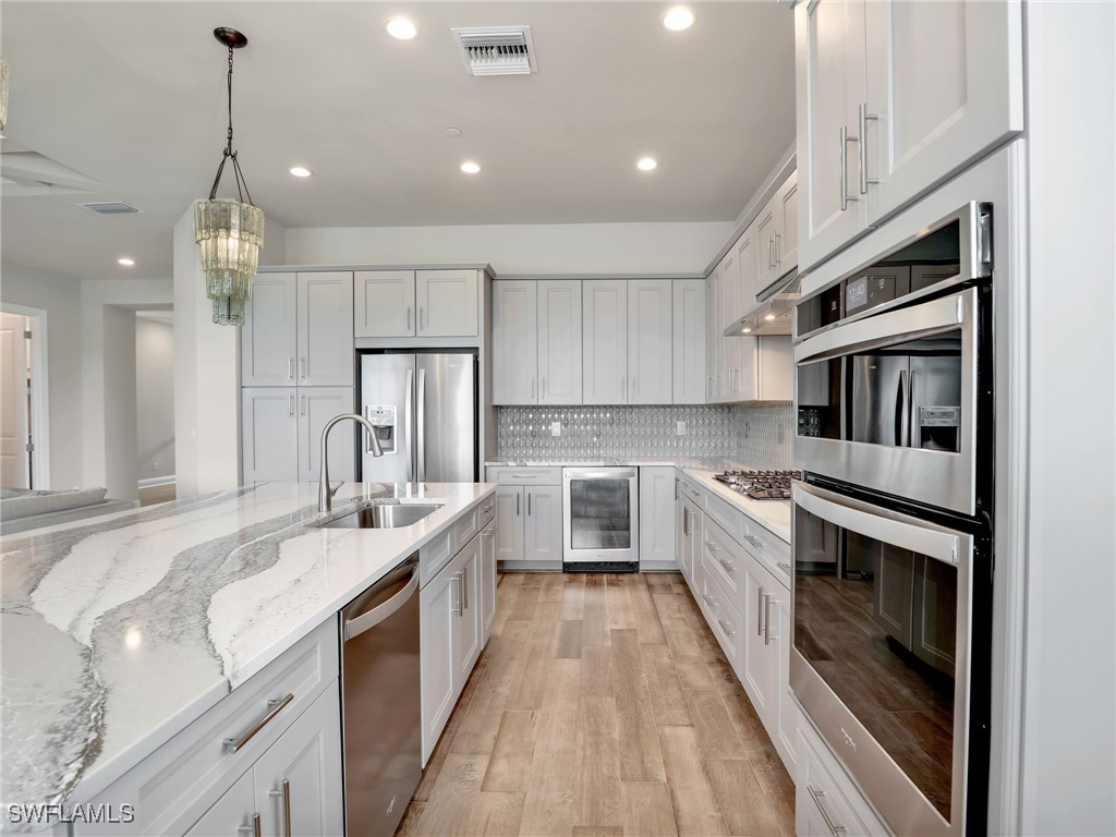 8860 Saint Lucia Drive #201 Naples FL 34114 225070393 image5