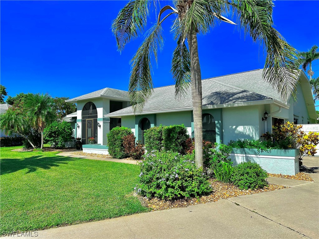 8861 Banyan Cove Circle Fort Myers FL 33919 223047643 image1