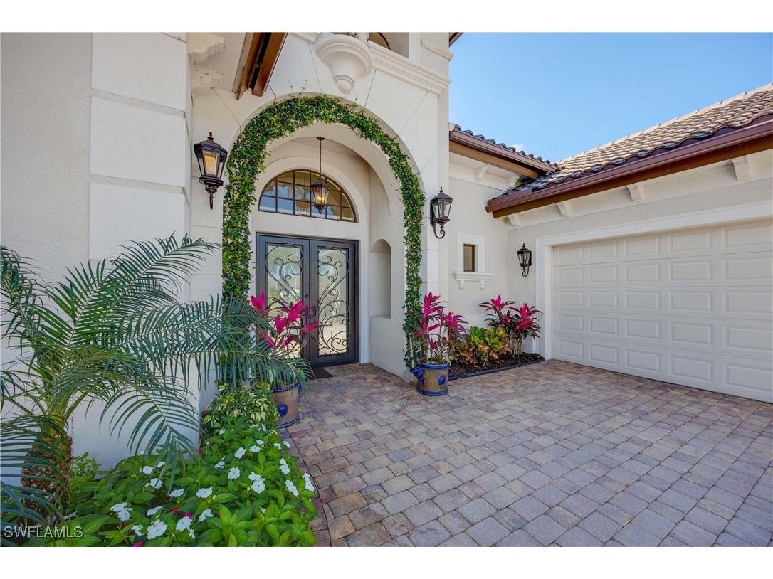 8862 Shenendoah Circle Naples FL 34113 225057928 image1