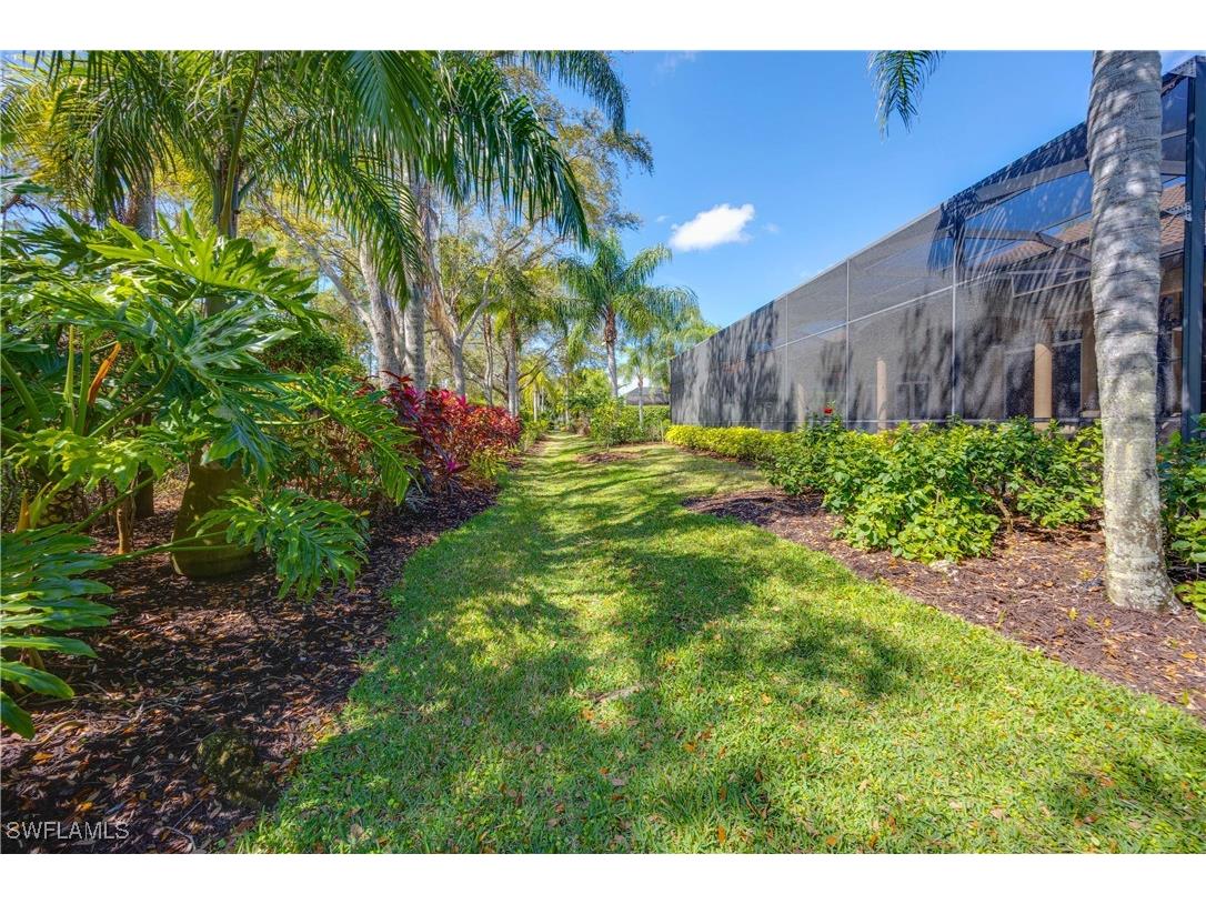 8862 Shenendoah Circle Naples FL 34113 225057928 image40