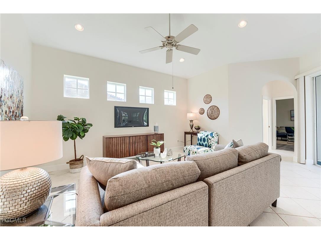 8865 New Castle Drive Fort Myers FL 33908 2025008442 image13