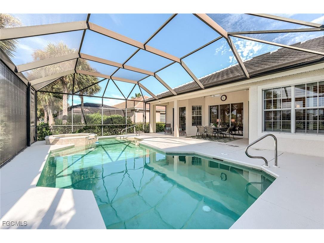 8865 New Castle Drive Fort Myers FL 33908 2025008442 image37