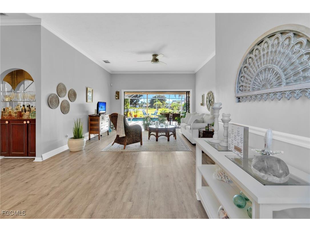 8866 Banyan Cove Circle Fort Myers FL 33919 2026001946 image10