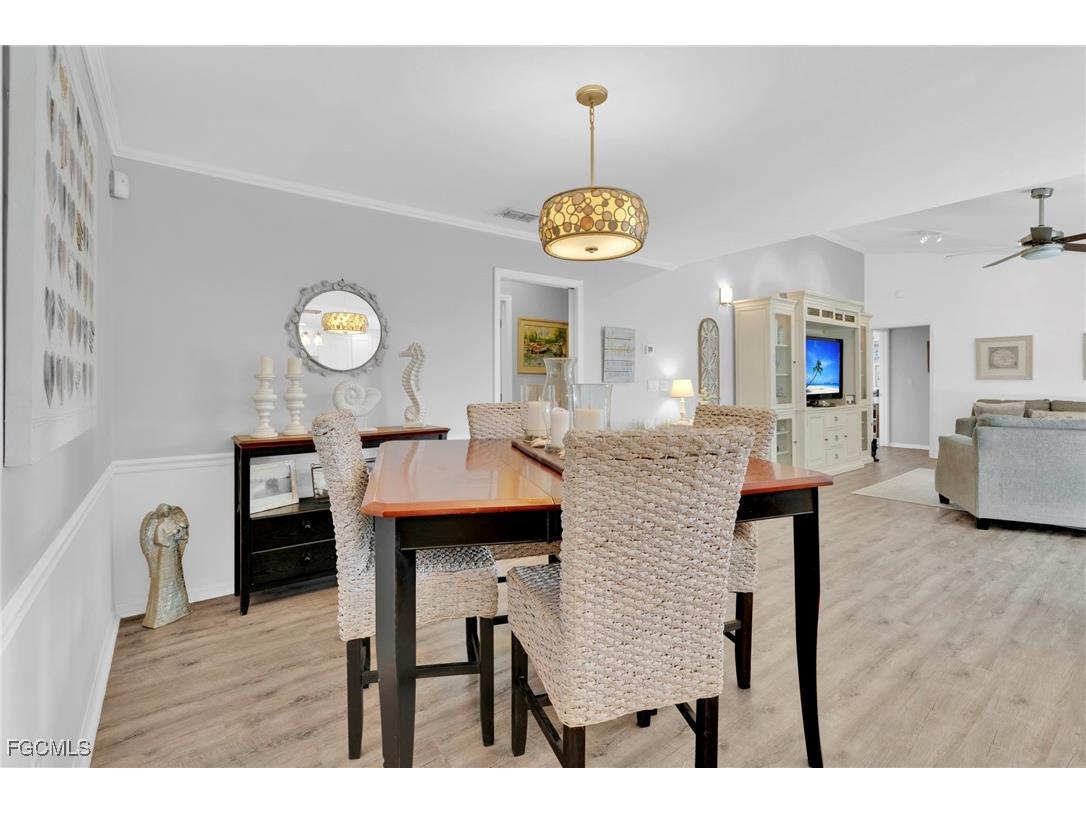 8866 Banyan Cove Circle Fort Myers FL 33919 2026001946 image17