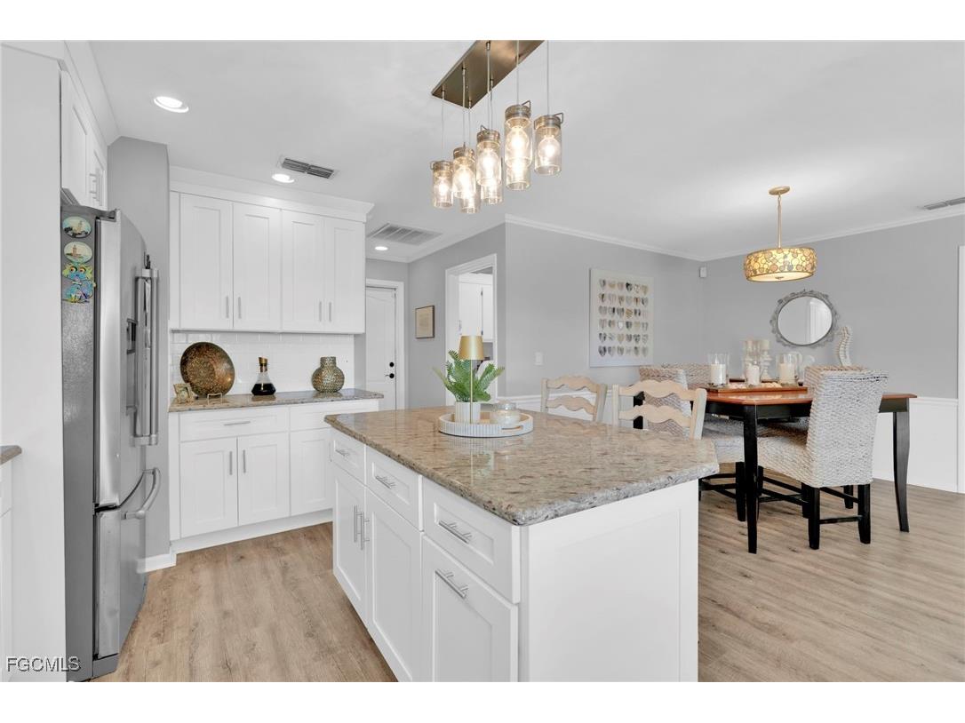 8866 Banyan Cove Circle Fort Myers FL 33919 2026001946 image20