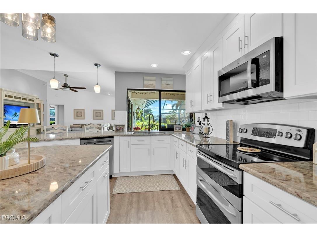8866 Banyan Cove Circle Fort Myers FL 33919 2026001946 image21