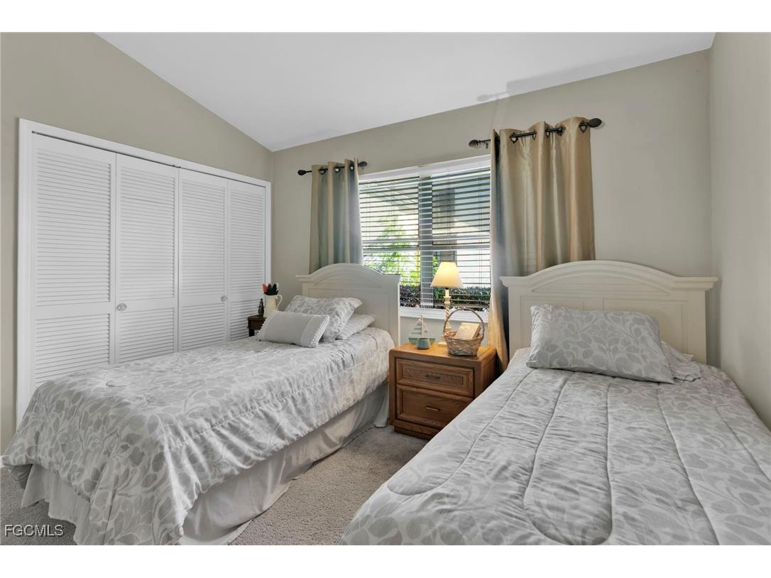 8866 Banyan Cove Circle Fort Myers FL 33919 2026001946 image34
