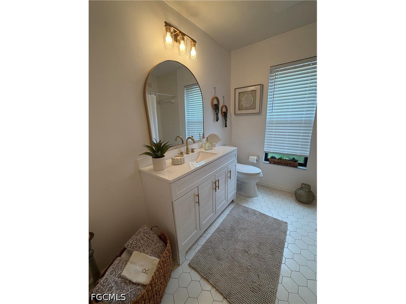 8866 Banyan Cove Circle Fort Myers FL 33919 2026001946 image36