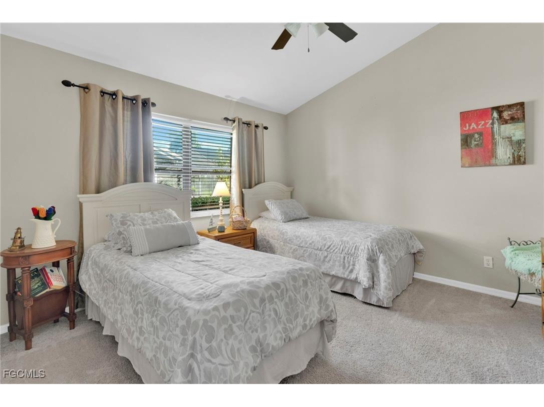 8866 Banyan Cove Circle Fort Myers FL 33919 2026001946 image37