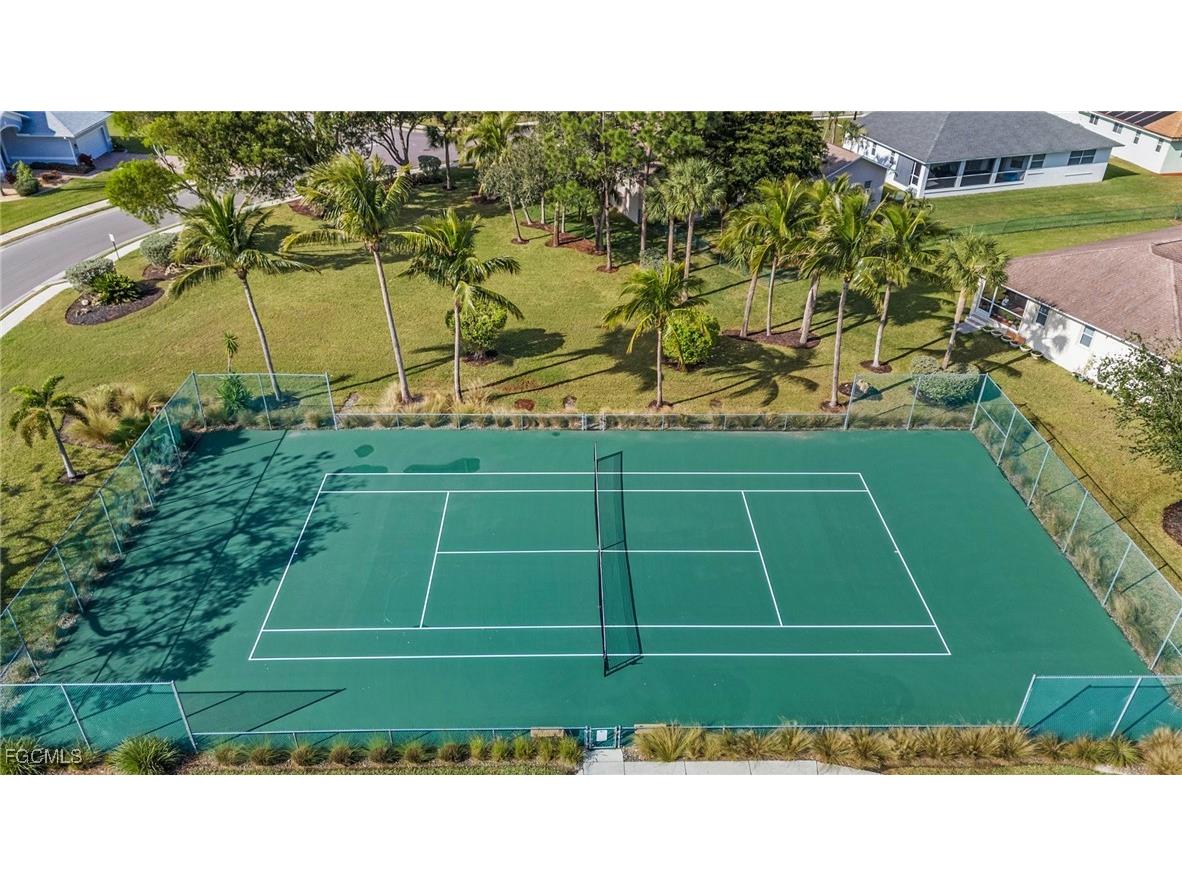 8867 Staghorn Way Fort Myers FL 33908 2025008330 image30