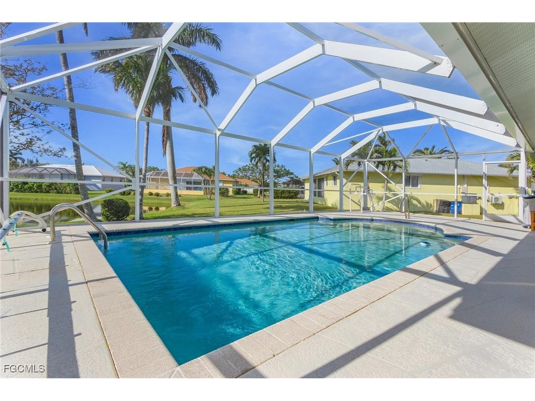 8867 Staghorn Way Fort Myers FL 33908 2025008330 image9