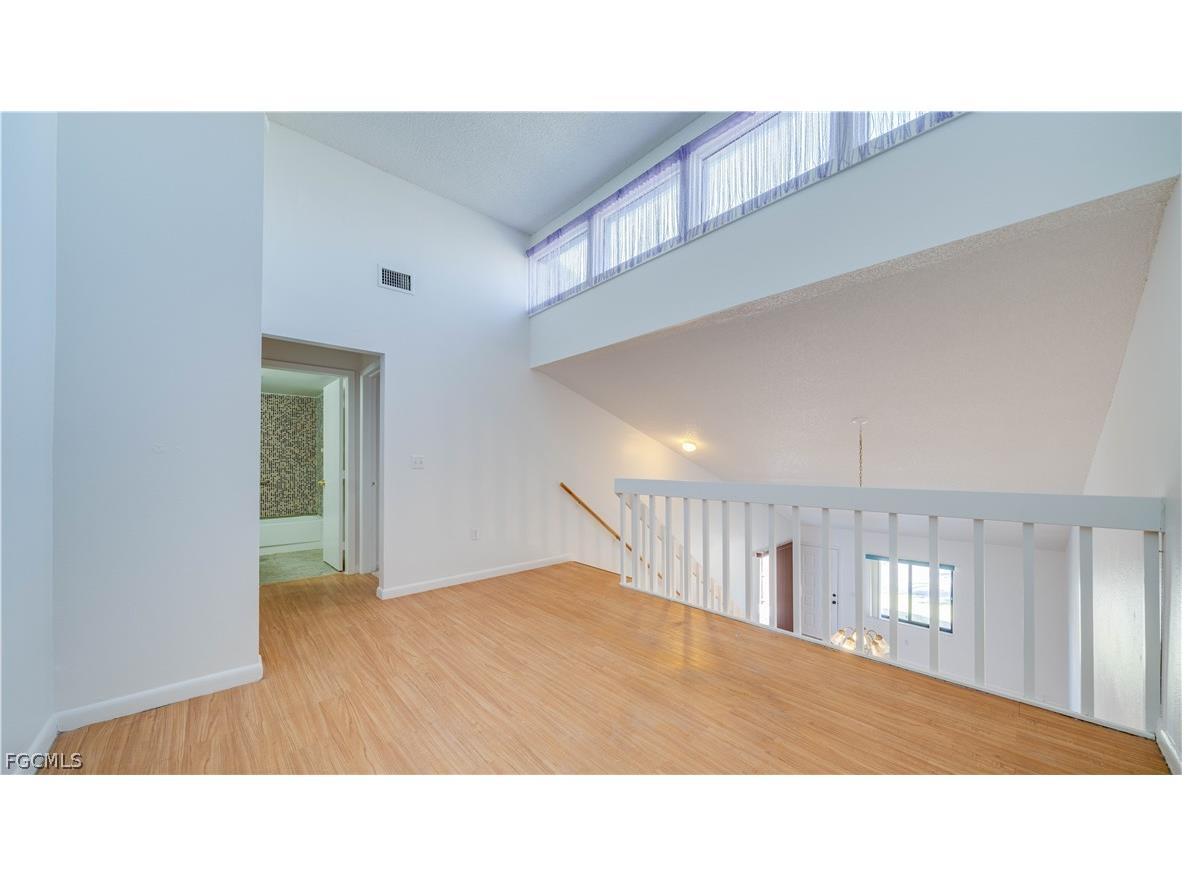 8867 Somerset Boulevard Fort Myers FL 33919 2026002537 image19