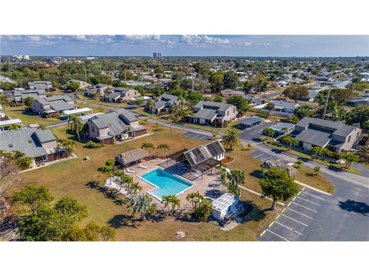 8867 Somerset Boulevard Fort Myers FL 33919 2026002537 image27