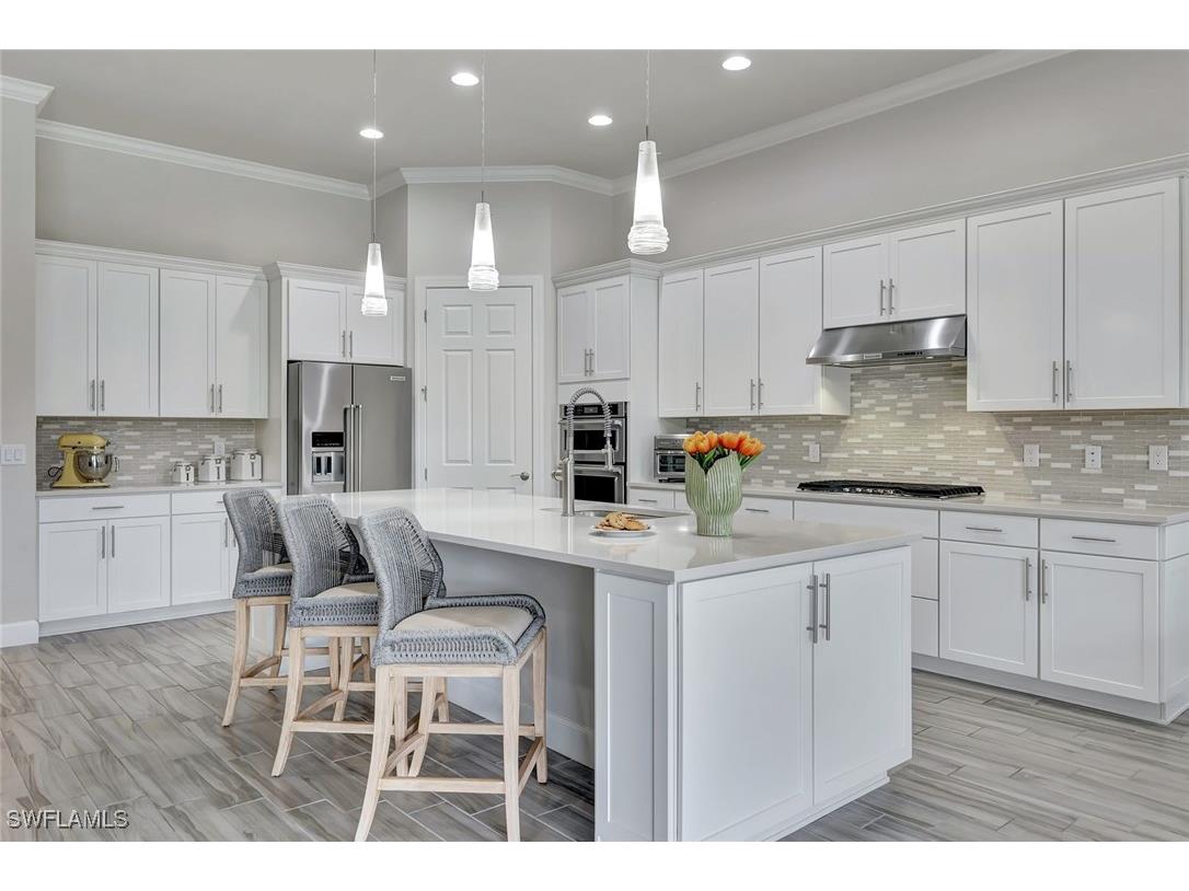 8868 Spotted Towhee Drive Naples FL 34120 225051918 image1