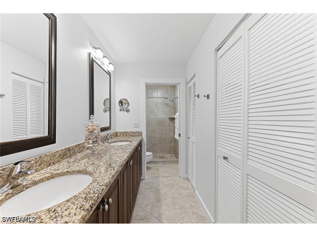 887 Gulf Pavilion Drive #203 Naples FL 34108 226017582 image21