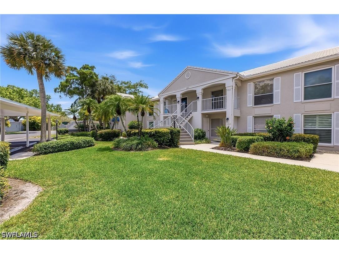 887 Gulf Pavilion Drive #203 Naples FL 34108 226017582 image31
