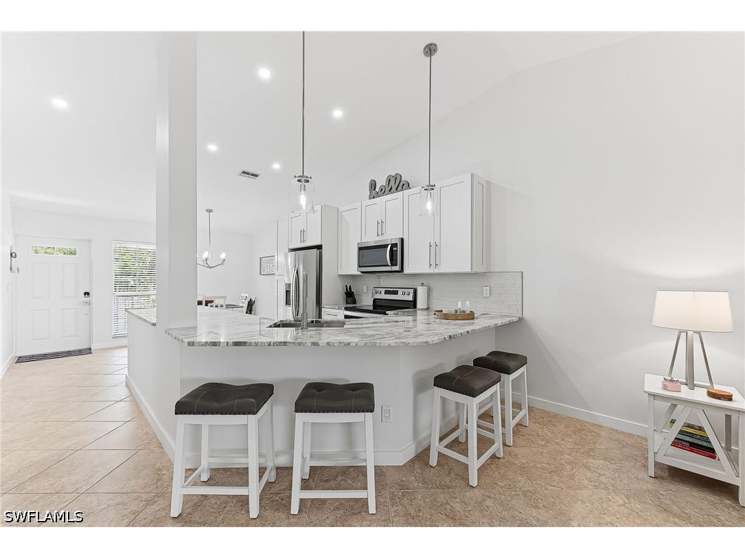 887 Gulf Pavilion Drive #203 Naples FL 34108 226017582 image5