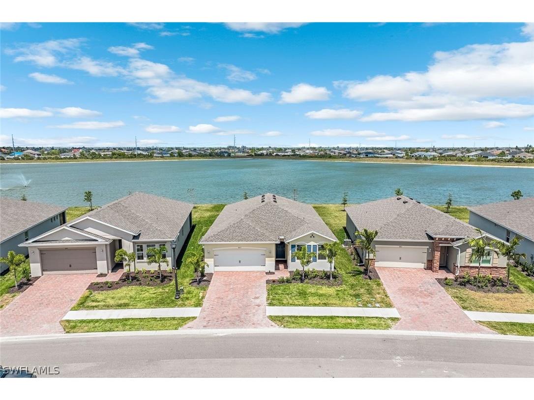 887 Stonewater Lake Terrace Cape Coral FL 33993 224039054 image1