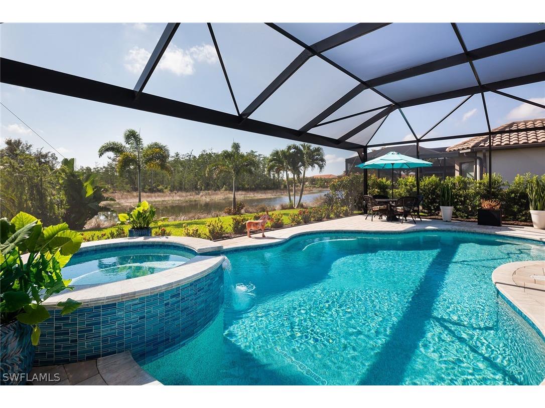 8874 Vaccaro Court Naples FL 34119 224041598 image1